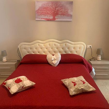 Terry S House Bed & Breakfast Polignano a Mare Bagian luar foto
