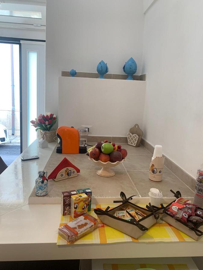 Terry S House Bed & Breakfast Polignano a Mare Bagian luar foto