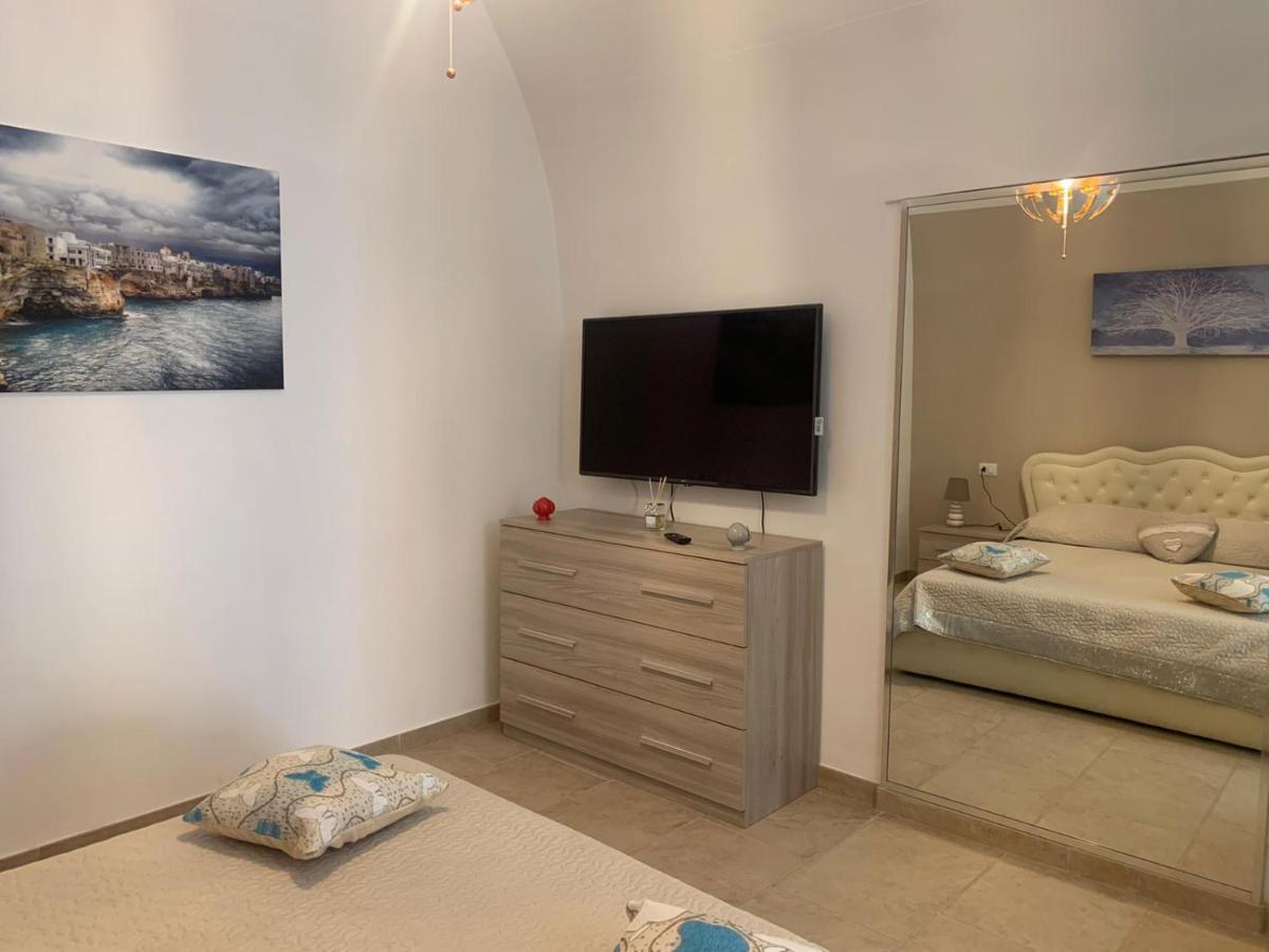 Terry S House Bed & Breakfast Polignano a Mare Bagian luar foto